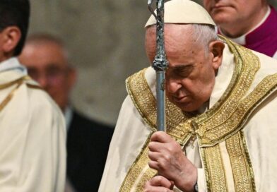 En su mensaje de Pascua, el papa Francisco pidió esfuerzos para poner fin “a todos los conflictos”