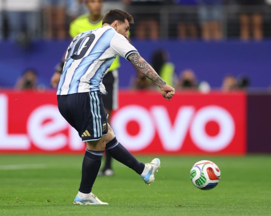 Con un Messi estelar, Argentina venció a Austria 2 a 0 y avanzó a 16avos del Mundial 2026
