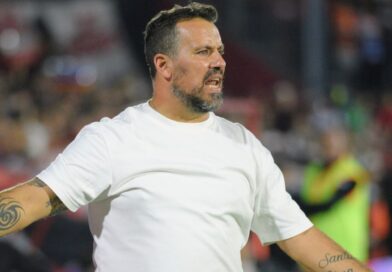 Cristian Fabbiani dejó de ser el técnico de Newell’s