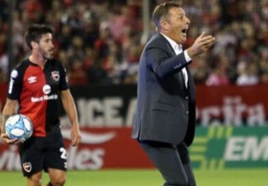 Newell’s oficializó el regreso de Frank Kudelka como entrenador