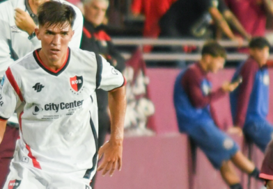 Newell’s jugó el peor partido del año y perdió 5 a 0 con Lanús