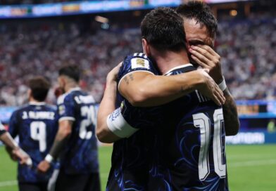 Con garra y corazón, Argentina derrotó a Inglaterra 2 a 1 y es finalista del Mundial