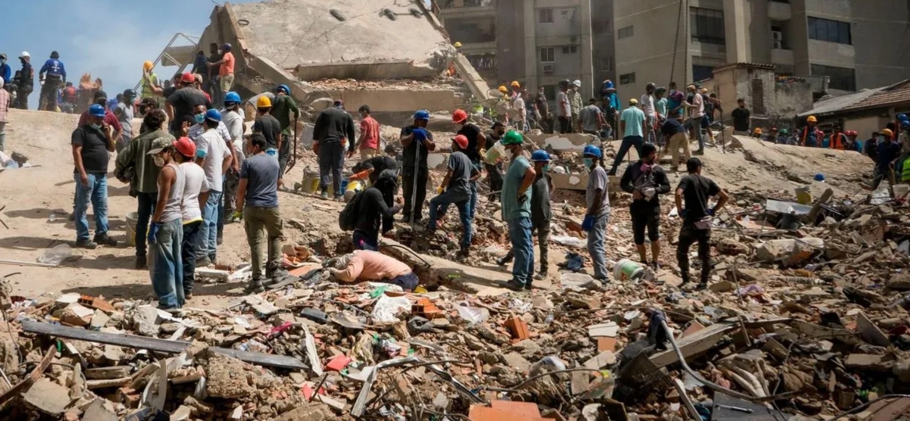 Venezuela eleva a 4.333 los muertos por el terremoto y admite que 315 cuerpos siguen sin ser identificados