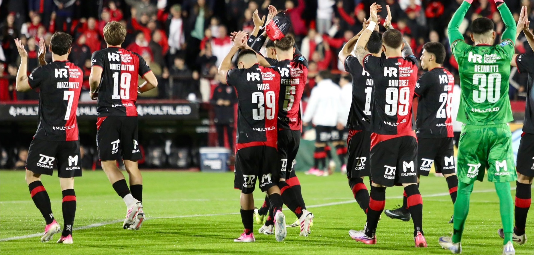Newell’s venció a Banfield 2 a 1 en el Coloso y sube en la tabla del Clausura
