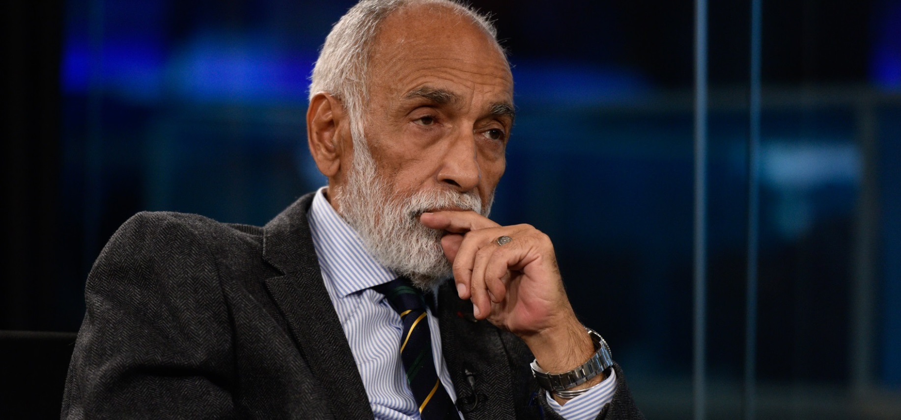 Murió el periodista Oscar González Oro a los 74 años