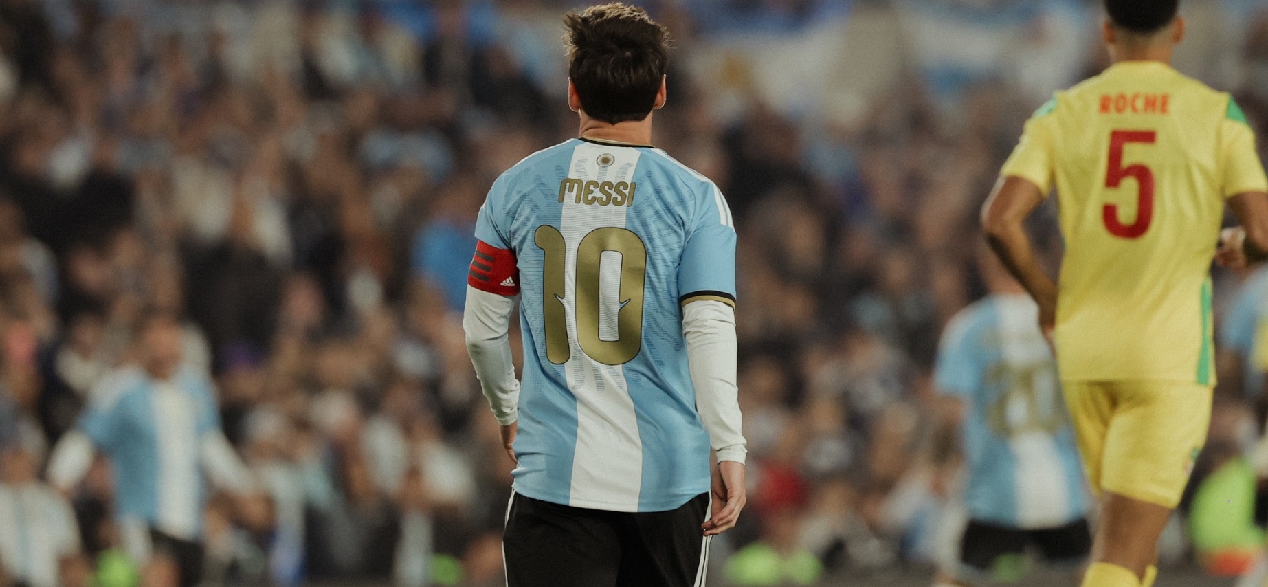 Lionel Messi se despidió con un gol y la emoción invadió el Monumental en la victoria de Argentina ante Benín